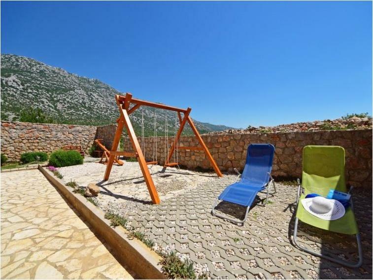 Apartments Golub Cesarica Bagian luar foto